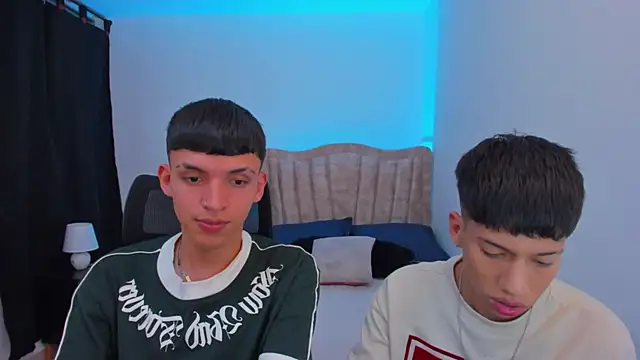 Juan Nd Steven online show from October 9, 4:49 am