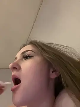 PamelaXX  online show from February 16, 4:45 am