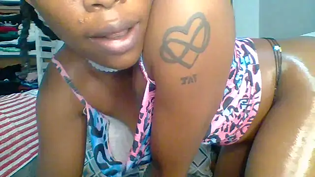 Petite 254 online show from October 21, 10:47 pm