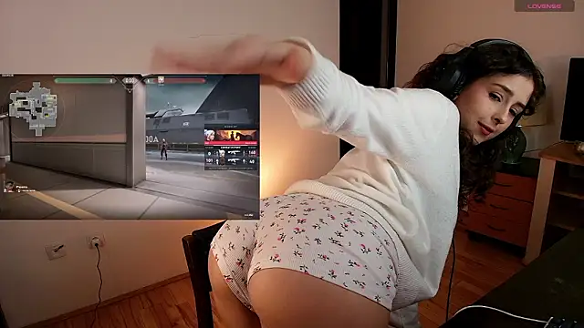 cosmosbaby online show from February 26, 8:41 pm