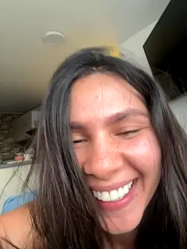 SofiaG  online show from October 2, 10:37 pm