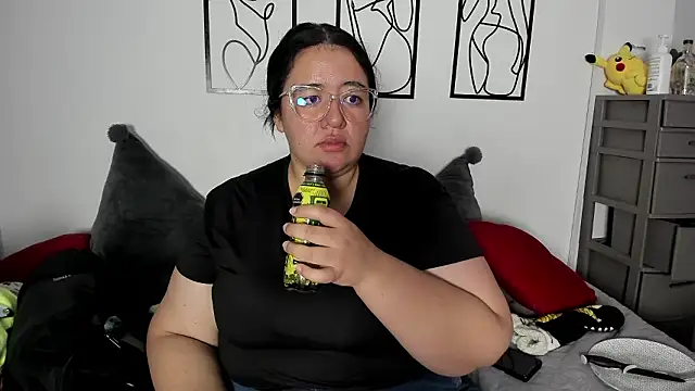 RubyPirsso18 online show from March 2, 7:09 pm