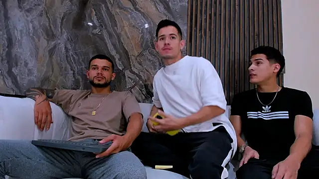 hot day online show from October 20, 8:23 pm