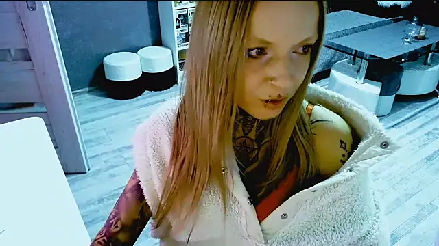 InesGold online show from October 15, 8:33 pm