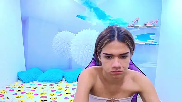 DEMI LEED online show from February 17, 12:37 pm