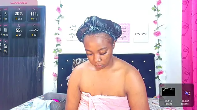 CiaraEbony online show from March 19, 12:59 am