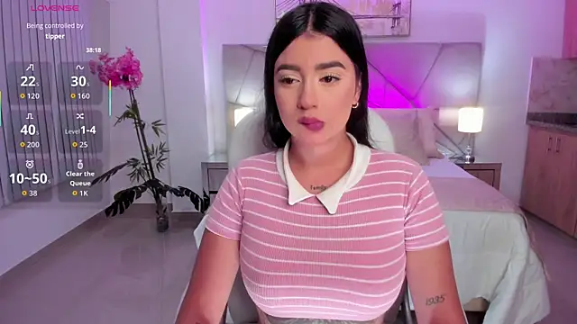 amelie jhons online show from May 29, 4:54 am