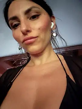 Izabella Bella online show from February 25, 7:07 am