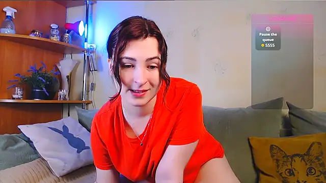 Caroline1995 online show from November 28, 7:00 am