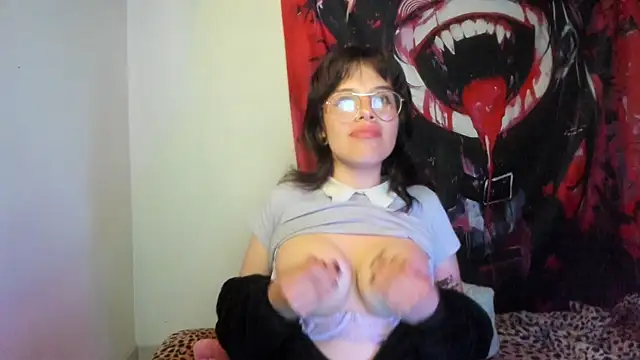 Lucyfx666 online show from October 24, 4:30 am