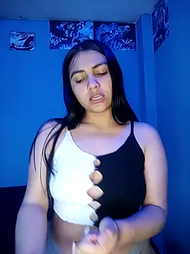 Nahiara velez online show from October 3, 11:43 pm