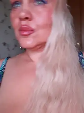 IsabellaBoni online show from October 27, 7:04 am