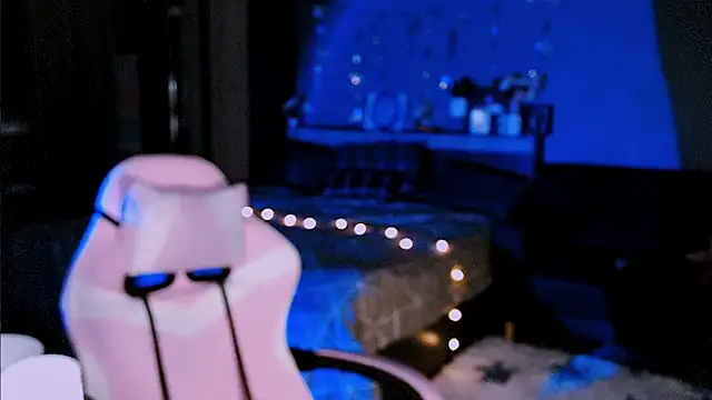 candy lina online show from September 20, 12:03 pm