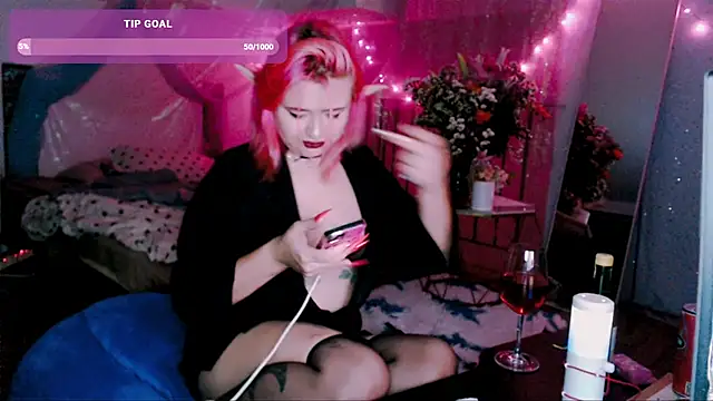 candy lina online show from April 25, 1:41 pm