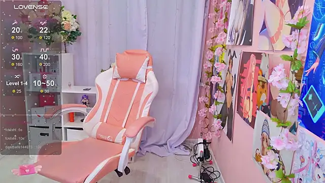 Coconut Mia online show from April 18, 7:58 pm