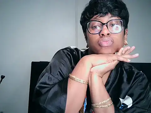 Nyxie Chaos online show from April 15, 3:12 pm