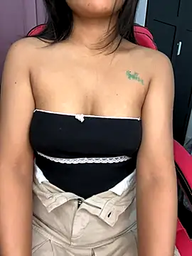 LeisyXO online show from September 27, 11:23 pm