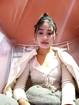 trieungoclnt online show from November 18, 3:40 am