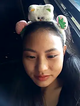 trieungoclnt online show from November 7, 4:18 am