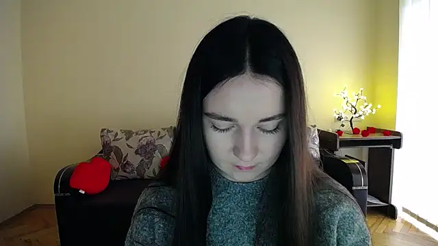 Pretty shy online show from April 10, 9:15 am