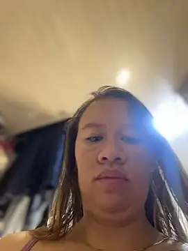 Emiily lee online show from February 8, 10:41 am