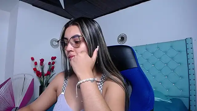 kathe-mills235 online show from March 27, 12:39 pm