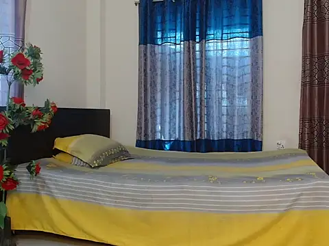 RaishaSEXY online show from February 3, 5:38 am