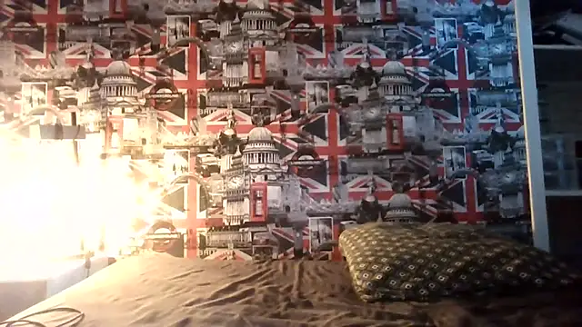 Lynylou online show from September 16, 12:13 pm