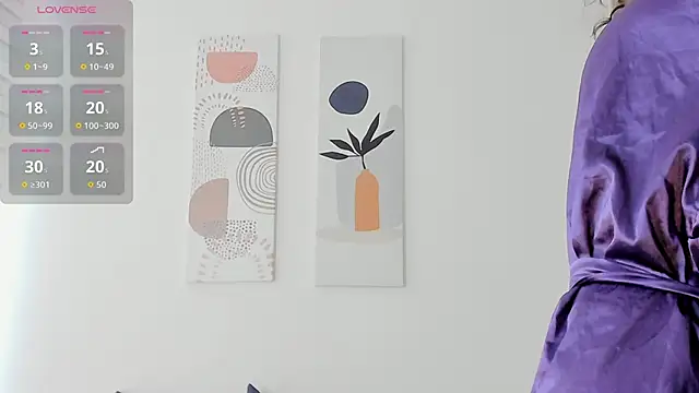 SeleneClark online show from April 13, 7:47 pm