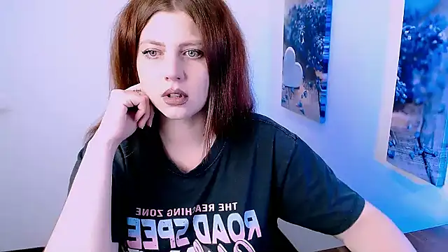 Lizzy Love online show from November 3, 2:54 pm