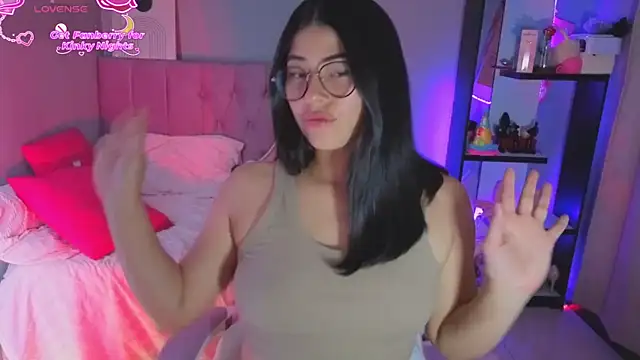 LoaLuxury online show from February 6, 12:47 am