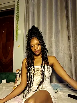 Yoyo   online show from April 21, 3:08 pm