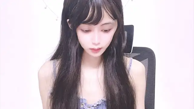 ---MIA--- online show from September 21, 2:27 pm