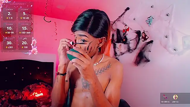 Kendall hornyy online show from October 28, 7:19 pm