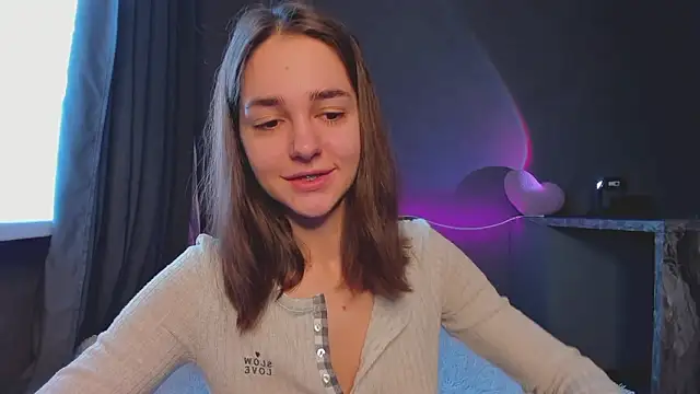 JudyAngil online show from February 1, 7:29 am