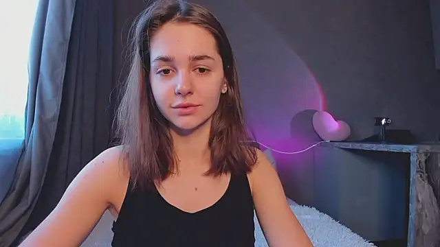 JudyAngil online show from February 3, 6:22 am