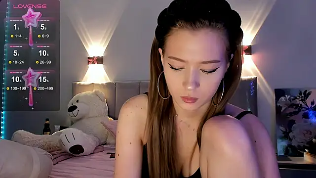 diana nier online show from September 11, 8:09 pm