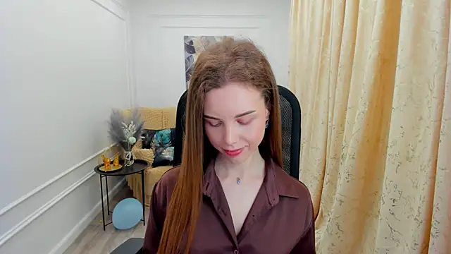 MileyWings online show from June 2, 12:28 pm