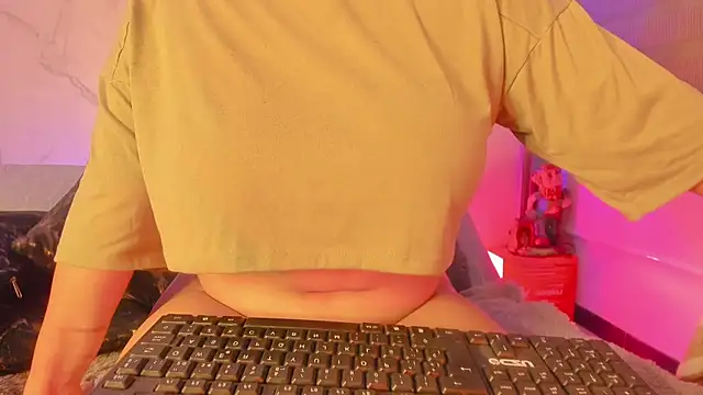 dayan silva  online show from February 5, 1:52 am