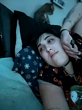 ThicBunz online show from October 24, 1:45 am