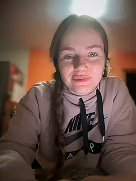 Piinkpandora online show from April 23, 8:00 pm