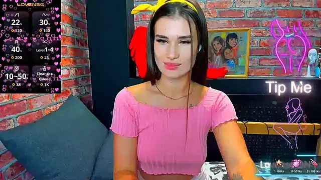 UrJoyy online show from November 6, 2:01 pm