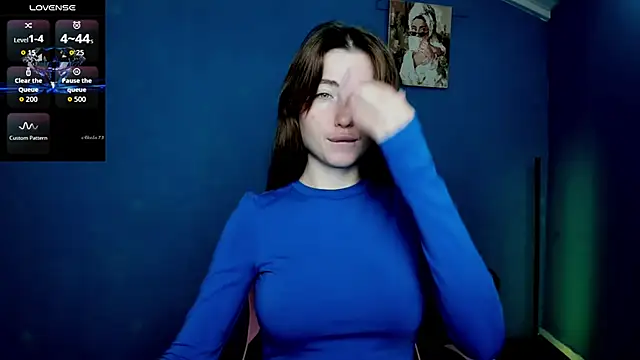 Luxuryalma online show from September 19, 7:07 am