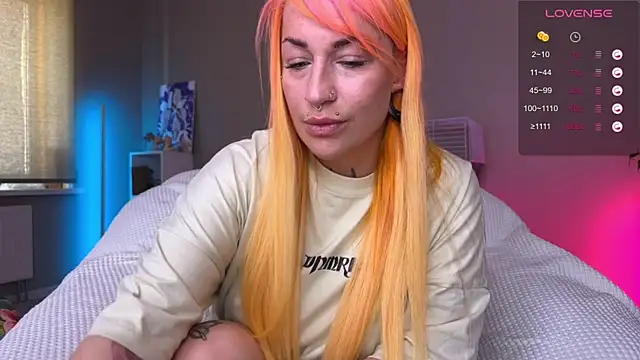 Tanya Acid online show from April 21, 9:05 am