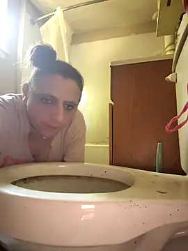 UniqueKorn86 online show from April 7, 7:38 pm