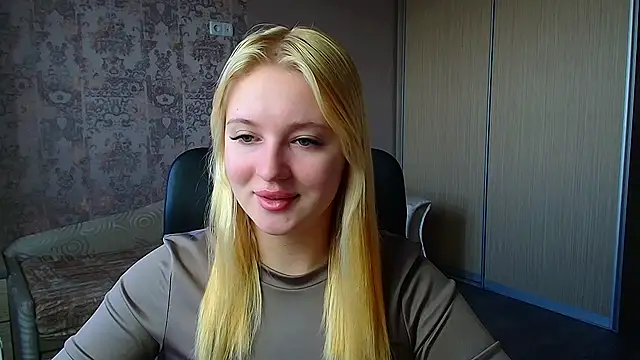 Milka kiss  online show from March 11, 12:31 pm