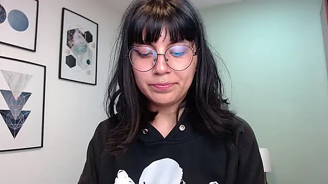 amy adams1 online show from January 19, 3:35 am