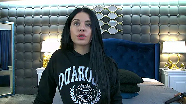 LeyaCass online show from September 14, 4:10 am