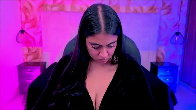 Xisu  online show from April 18, 5:21 am