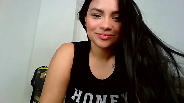 lolaa staars online show from September 13, 5:59 am